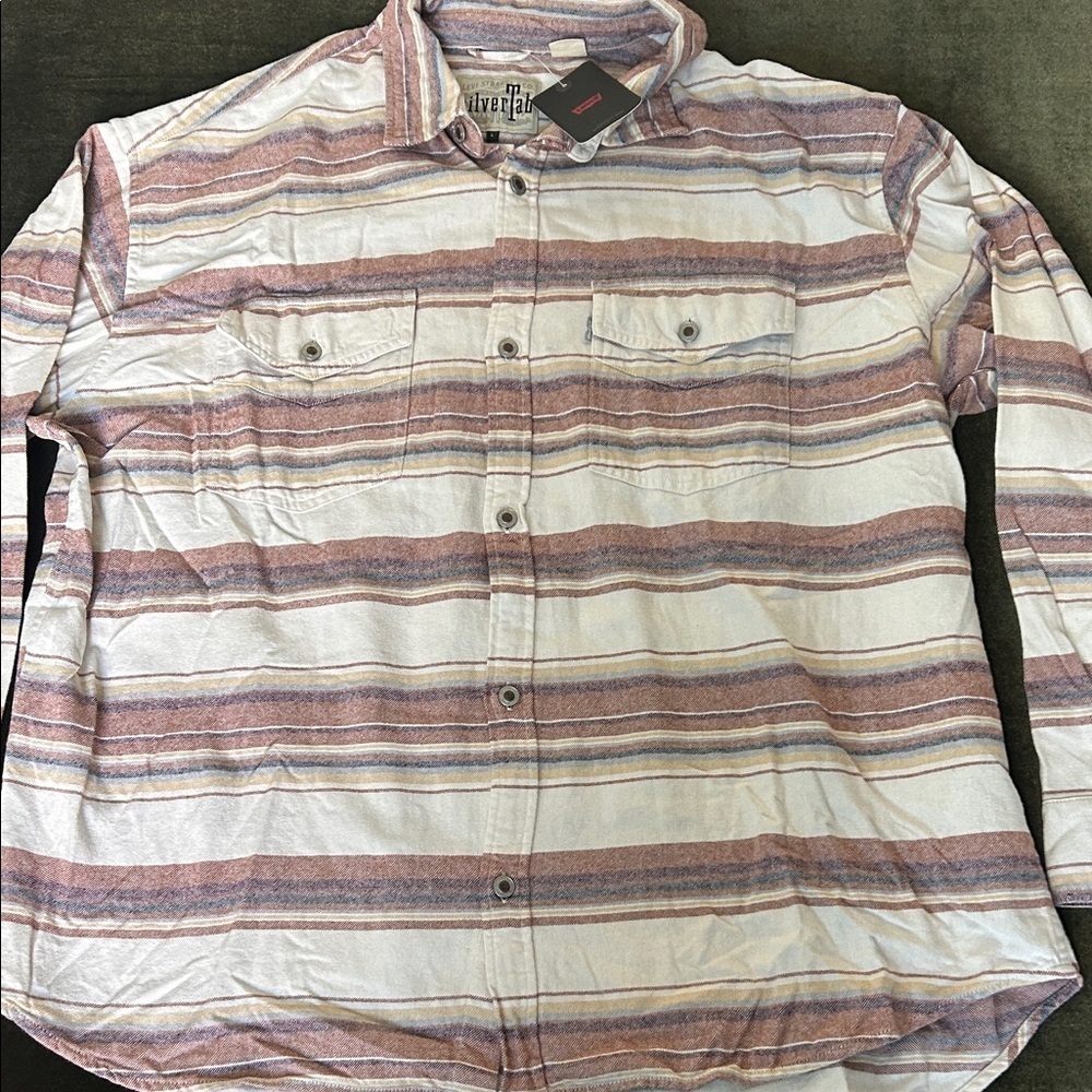 Men's Levi’s Silvertab Casual Striped Button-Down Shirt